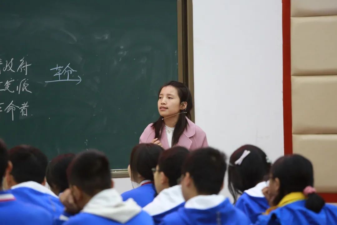 仪陇中学语文老师_仪陇中学教师_仪陇中学英语女老师